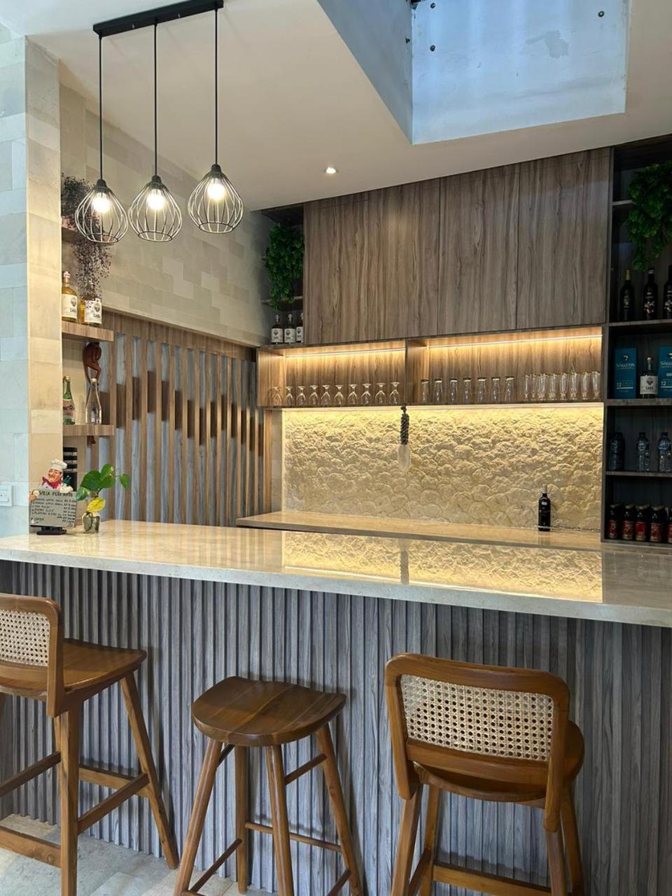 Hotel Puri Ratu Jimbaran Zewnętrze zdjęcie