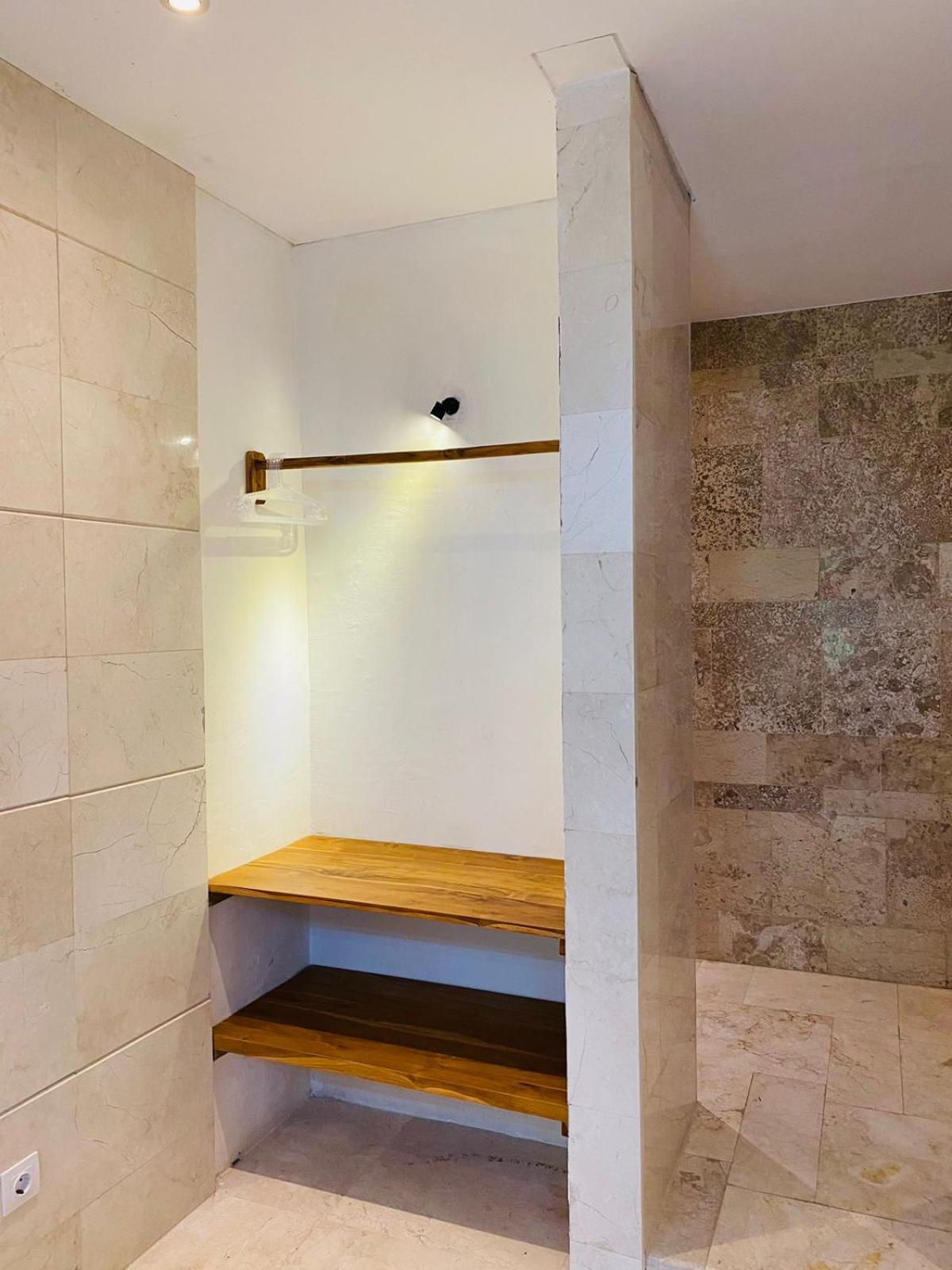 Hotel Puri Ratu Jimbaran Zewnętrze zdjęcie